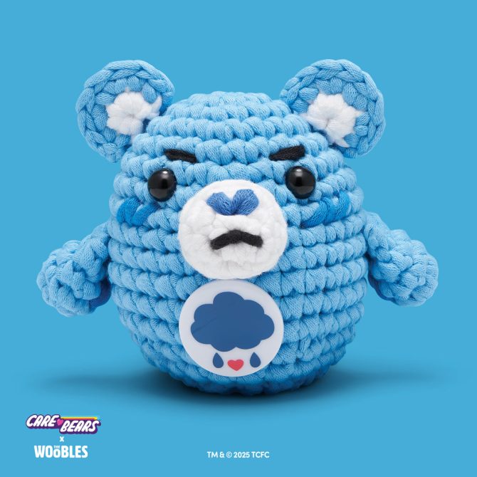 Grumpy Bear™ Crochet Kit - Image 2